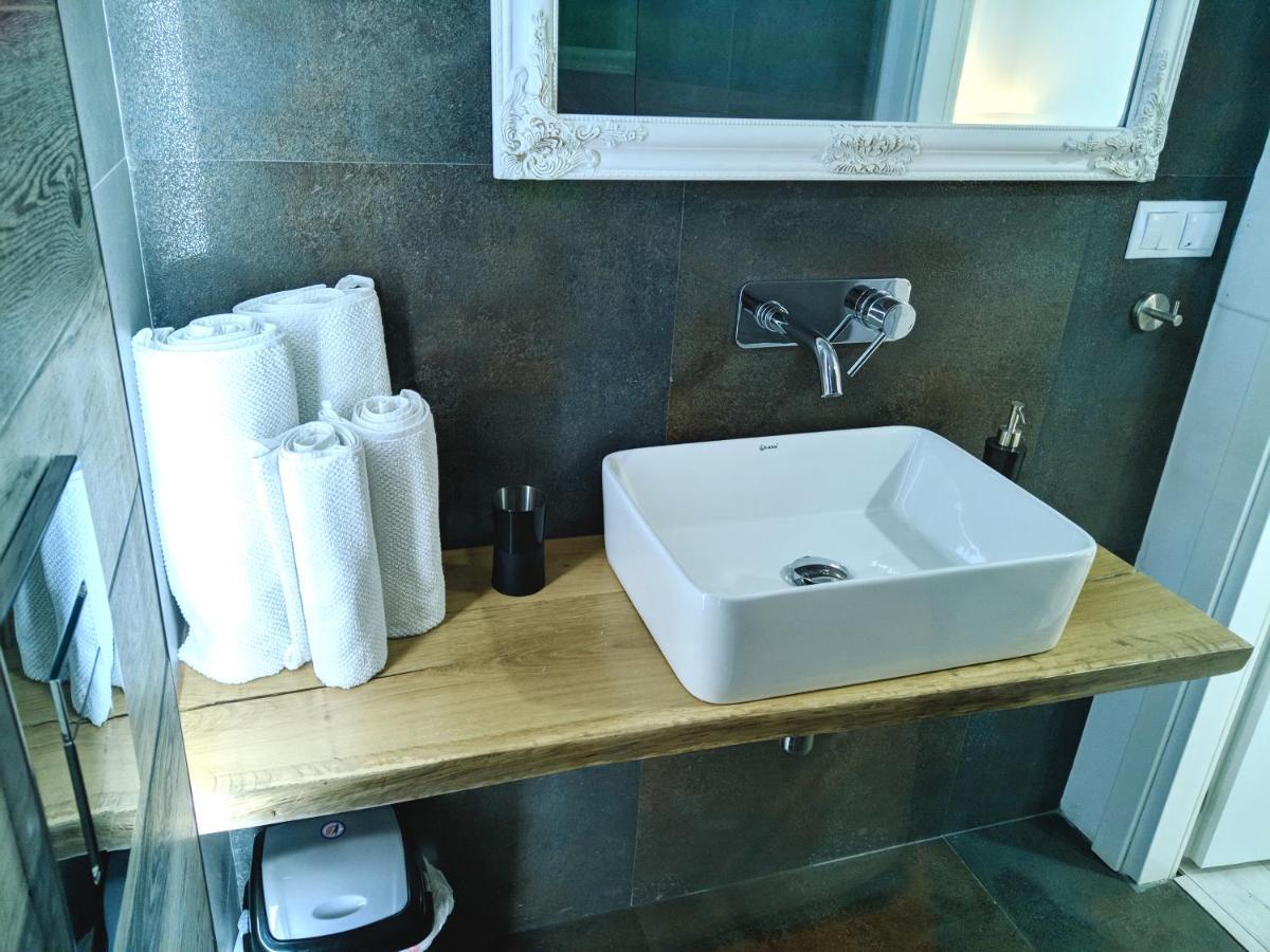 M51-Modern Apartment In The Heart Of Cluj Екстериор снимка